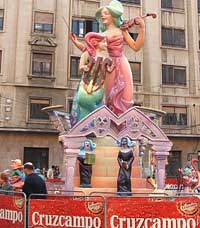 Las Fallas fiesta in Valencia photos / images 