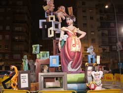 Las Fallas fiesta in Valencia photos / images 