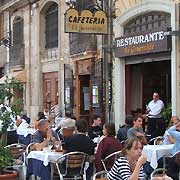 El Generalife - touristy Valencian restaurant in Valencia, Spain. Paella and other Valencian food / cuisine right on the tourist trail.