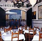 Bodego De La Sarieta - Valencian restaurant in Valencia, Spain. Paella and other Valencian food / cuisine.