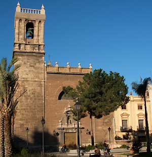 Iglesia (Church) Santa Maria del Mar in Valencia, Spain