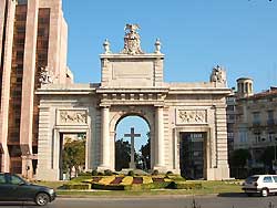 Plaza Tetuan, Convento Santo Domingo, Puerta del Mar - Valencia, Spain